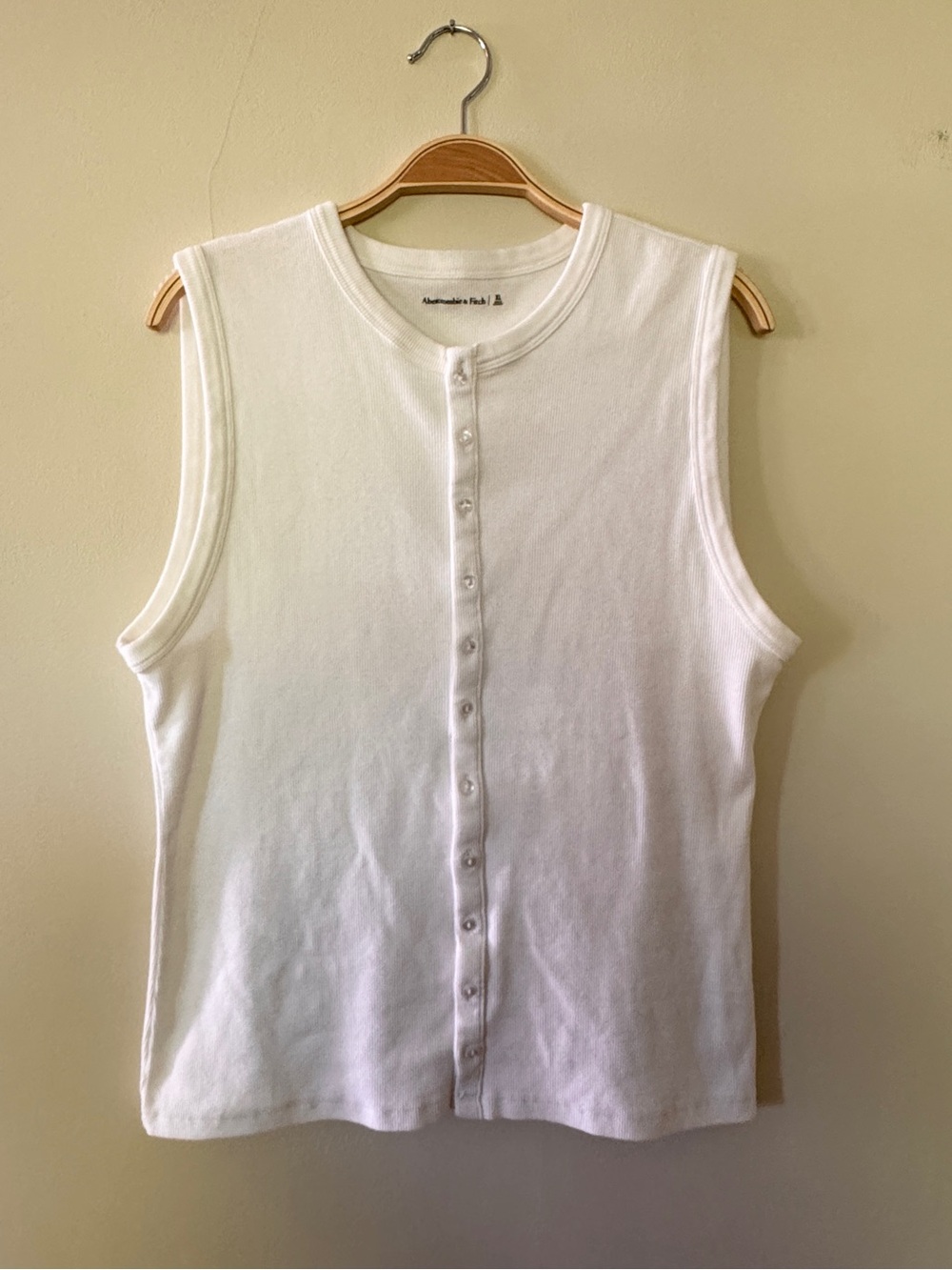 Abercrombie Rib Crew Button-Up Top - Picture 2 of 3